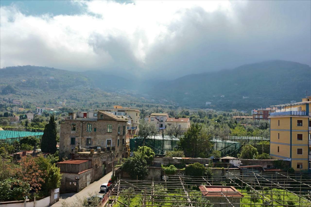 Villa Casa Emilia à Sorrente Extérieur photo